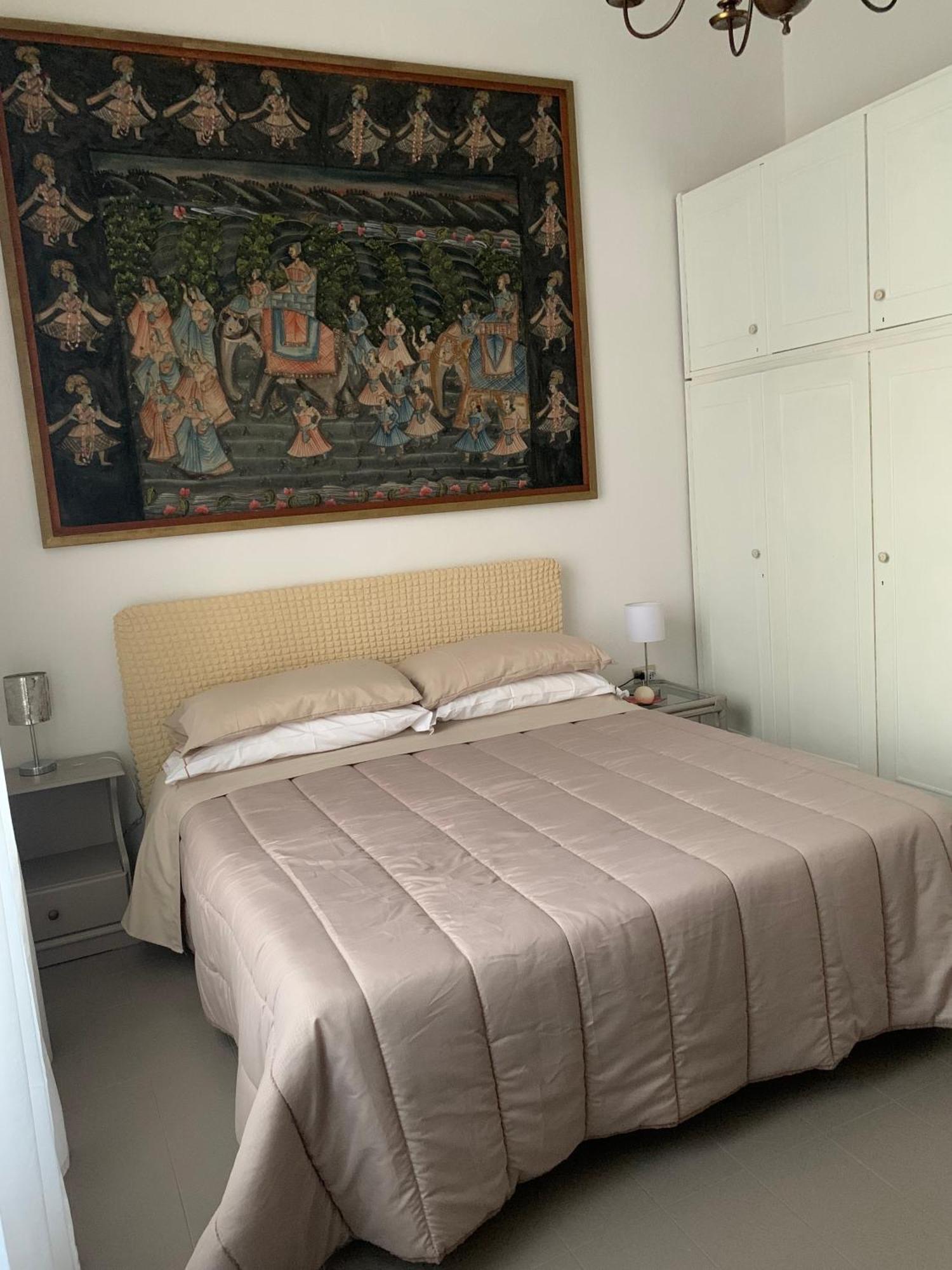 Guest House A Due Passi Olbia Exterior photo